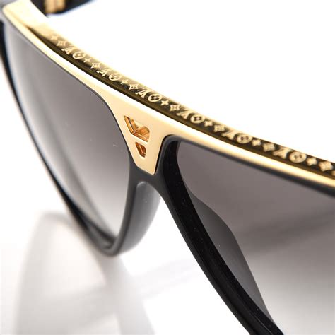 louis vuitton glass door|Louis Vuitton evidence sunglasses.